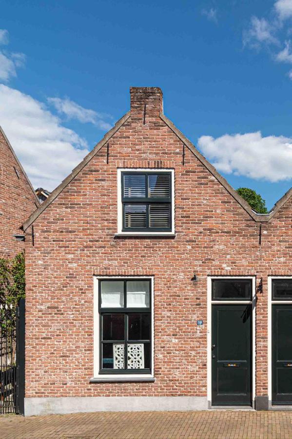 B&B Zilverstad Huisje De Watertoren Schoonhoven Exterior photo